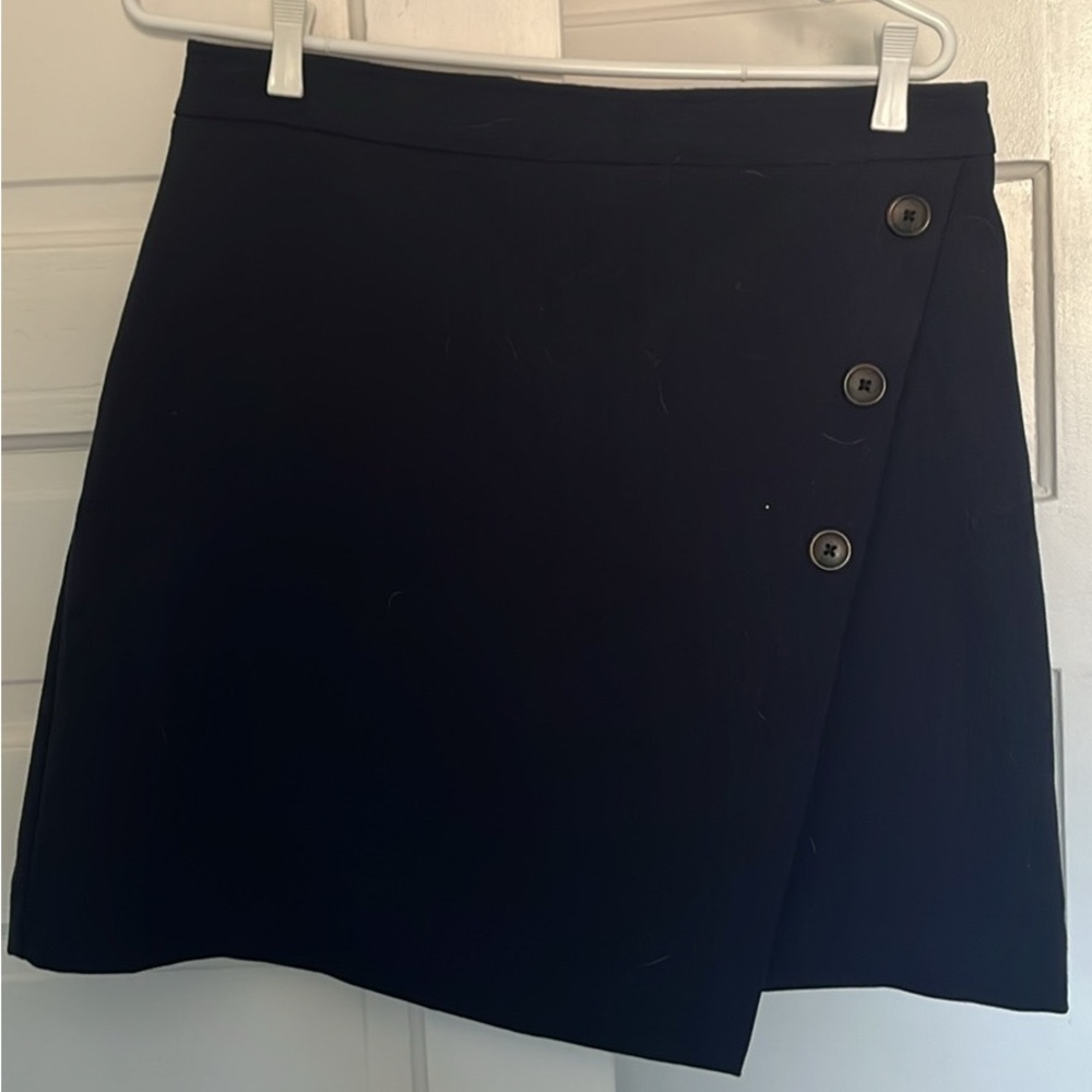 Banana Republic Navy Button-Detail Skirt size 8
